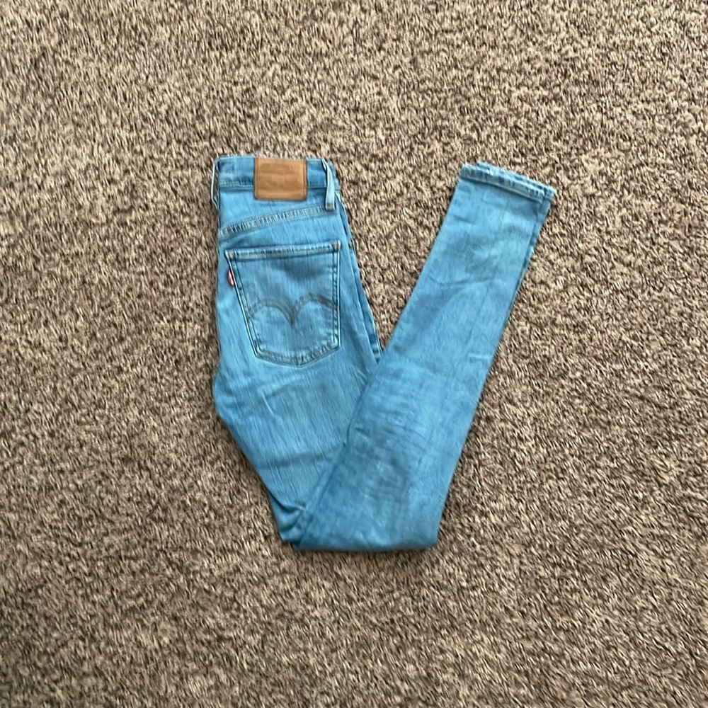 Levi’s Mile High Supper Skinny jeans